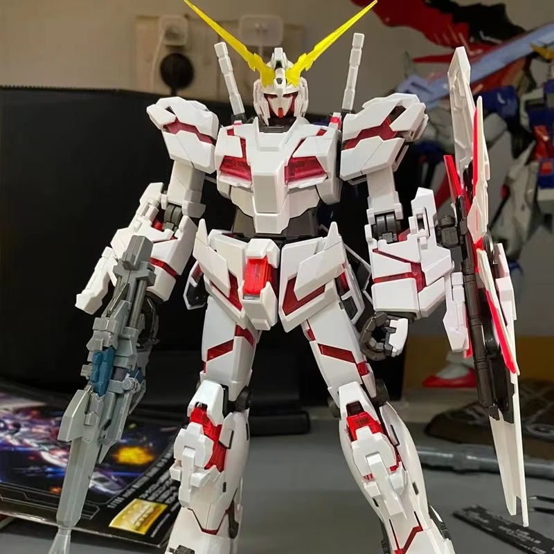 Disponibile Hg 1/144 Rx-0 Unic - Gundam Model Mg recensione e prezzo