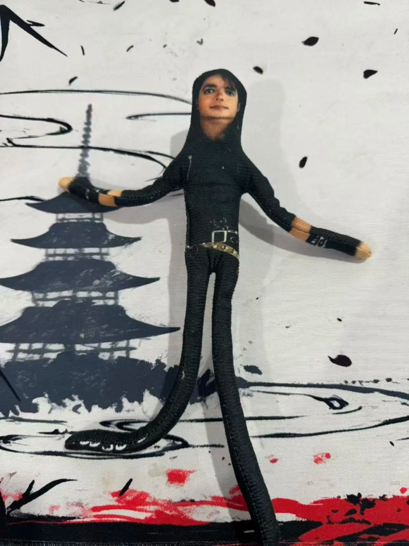 Nuovo Stile Michael Jackson Co - Model Kit Joints recensione e prezzo