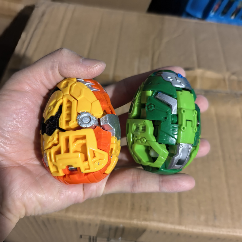 Robot Mostro Trasformabile a F - Model Kit Dinosaur Bandai recensione e prezzo